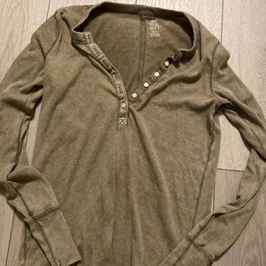 Aerie long sleeve 1/4 button down ribbed